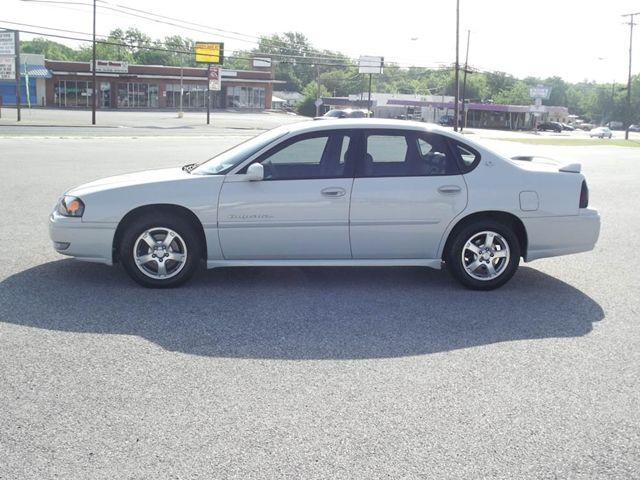 Chevrolet Impala 2004 photo 3