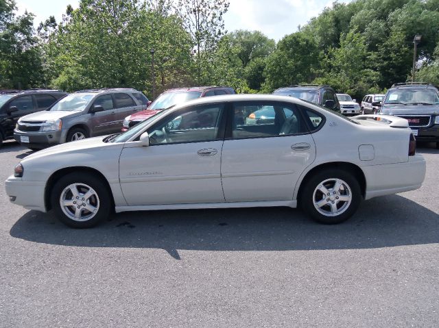 Chevrolet Impala 2004 photo 3