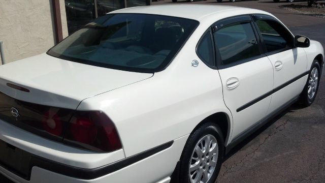 Chevrolet Impala 2004 photo 2