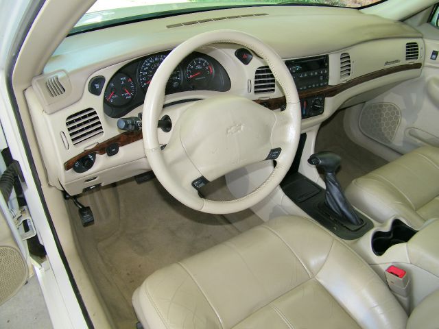 Chevrolet Impala 2004 photo 13