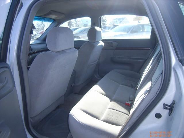Chevrolet Impala 2004 photo 3