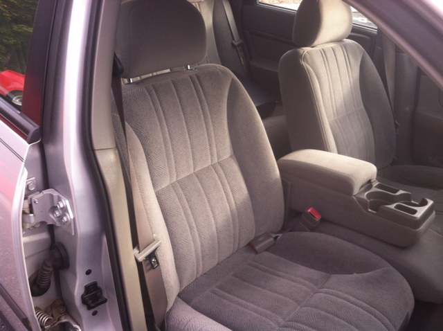 Chevrolet Impala 2004 photo 2