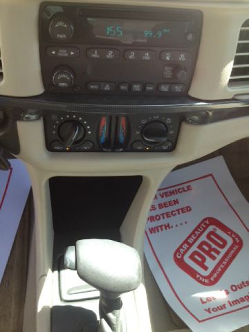 Chevrolet Impala 4dr Sdn Auto (natl) Hatchback Sedan