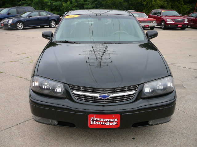 Chevrolet Impala 2004 photo 3