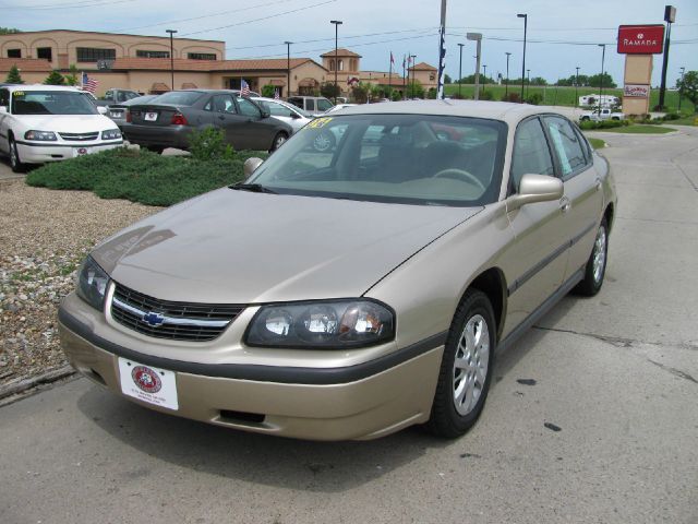 Chevrolet Impala Base Sedan