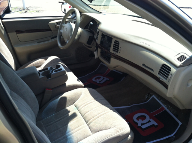 Chevrolet Impala Base Sedan