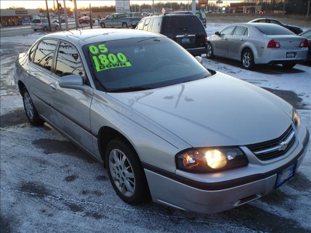 Chevrolet Impala Base Sedan