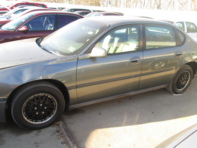 Chevrolet Impala Base Sedan