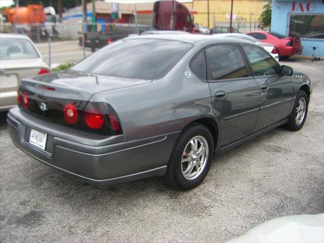 Chevrolet Impala Base Sedan