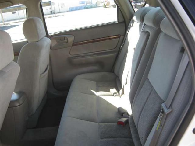 Chevrolet Impala 2005 photo 2