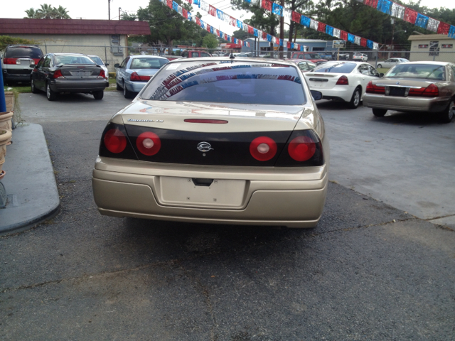 Chevrolet Impala 2005 photo 2