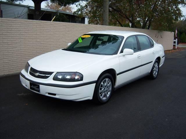 Chevrolet Impala Base Sedan