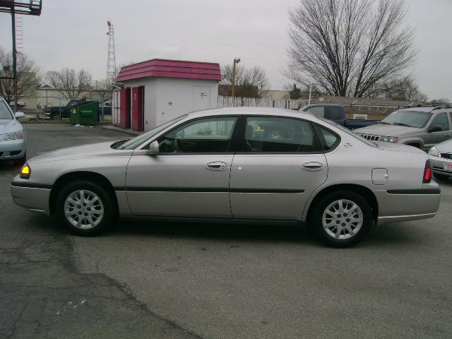 Chevrolet Impala Base Sedan