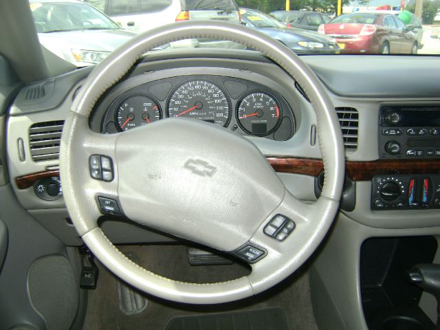 Chevrolet Impala Touring W/nav.sys Sedan