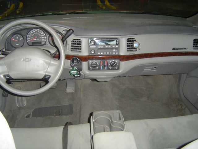 Chevrolet Impala 2005 photo 16