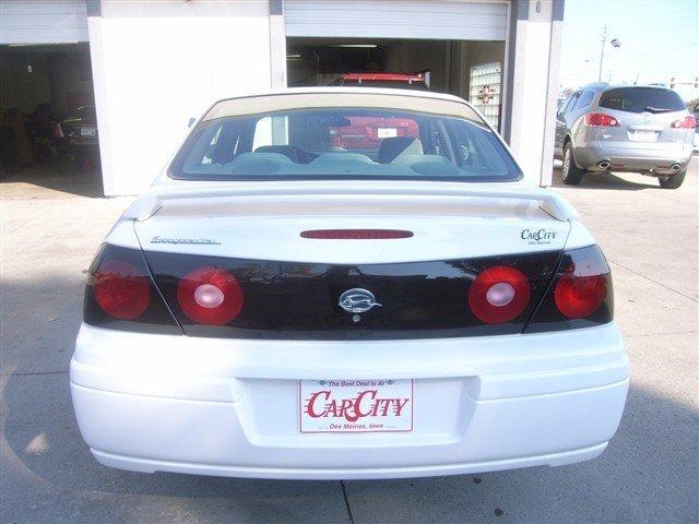 Chevrolet Impala 2005 photo 2