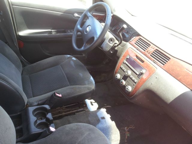 Chevrolet Impala Lariet Sedan