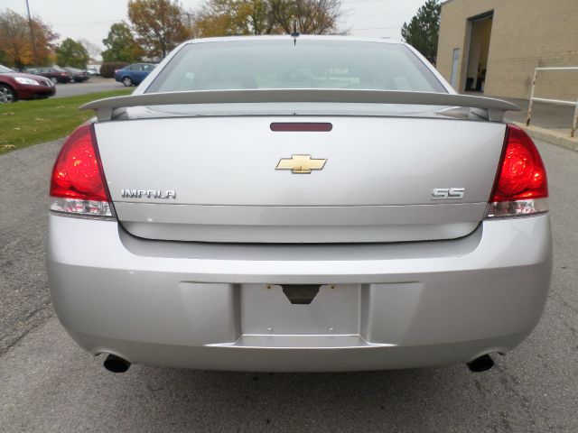 Chevrolet Impala 2006 photo 2