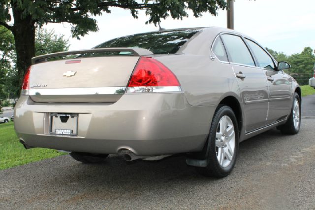 Chevrolet Impala 2006 photo 2