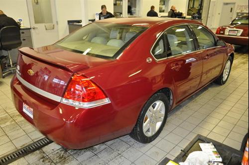Chevrolet Impala 2006 photo 2