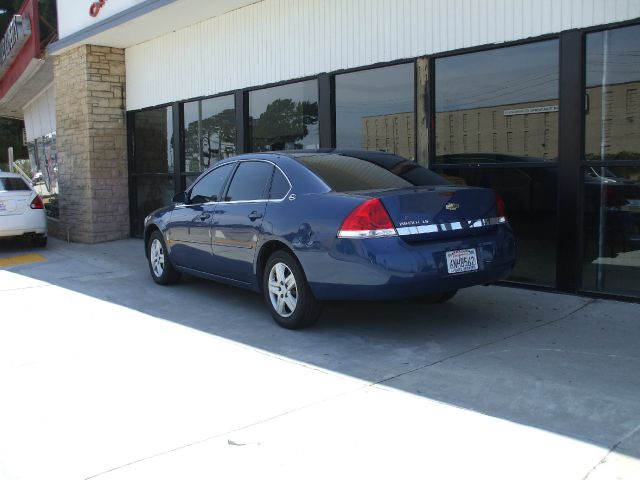 Chevrolet Impala 2006 photo 3