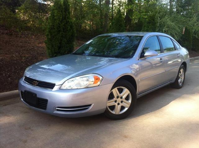 Chevrolet Impala LS A4WD Sedan