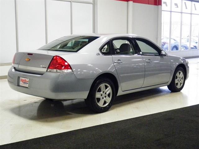 Chevrolet Impala 2006 photo 3