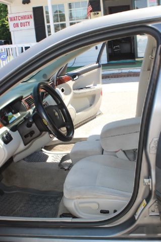 Chevrolet Impala 2006 photo 3