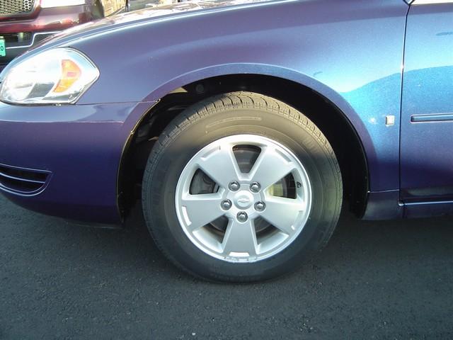 Chevrolet Impala 2006 photo 2