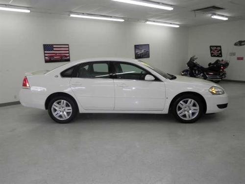 Chevrolet Impala LS A4WD Other