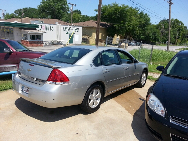 Chevrolet Impala 2006 photo 2
