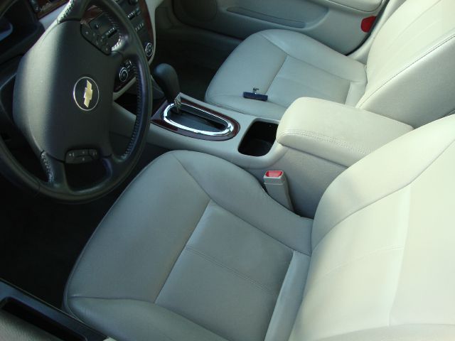 Chevrolet Impala 2500 LS Sedan