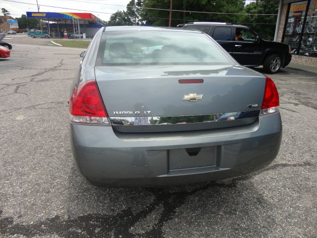 Chevrolet Impala Crew-long-drw-6.6l Diesel-4wd-one Owner Sedan