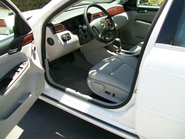 Chevrolet Impala 2007 photo 2