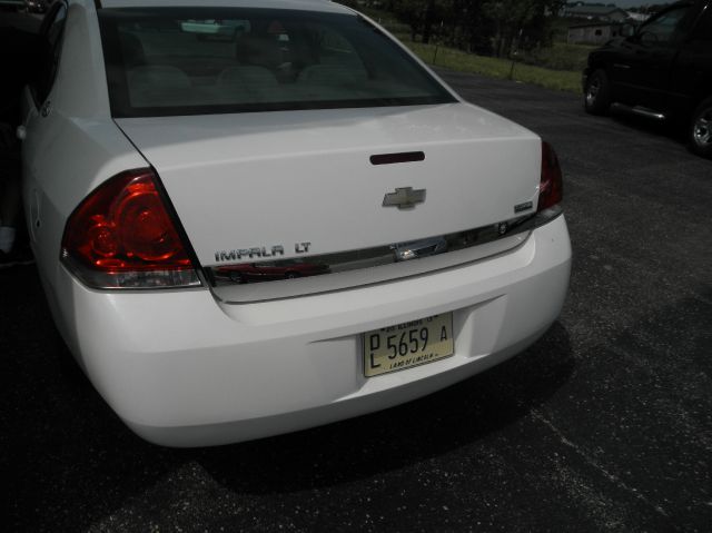 Chevrolet Impala Crew-long-drw-6.6l Diesel-4wd-one Owner Sedan