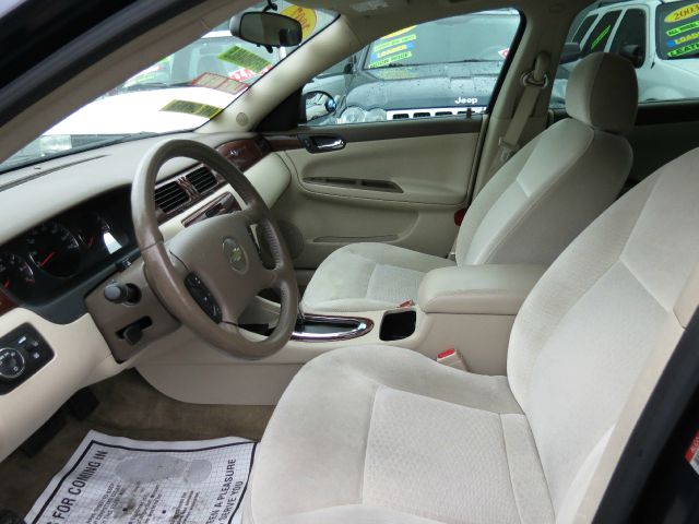 Chevrolet Impala Crew-long-drw-6.6l Diesel-4wd-one Owner Sedan