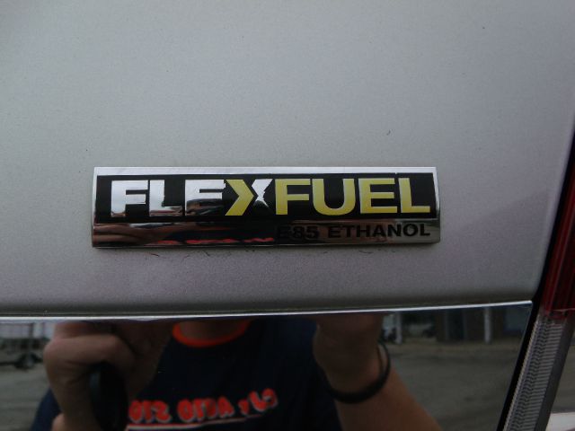 Chevrolet Impala Crew-long-drw-6.6l Diesel-4wd-one Owner Sedan