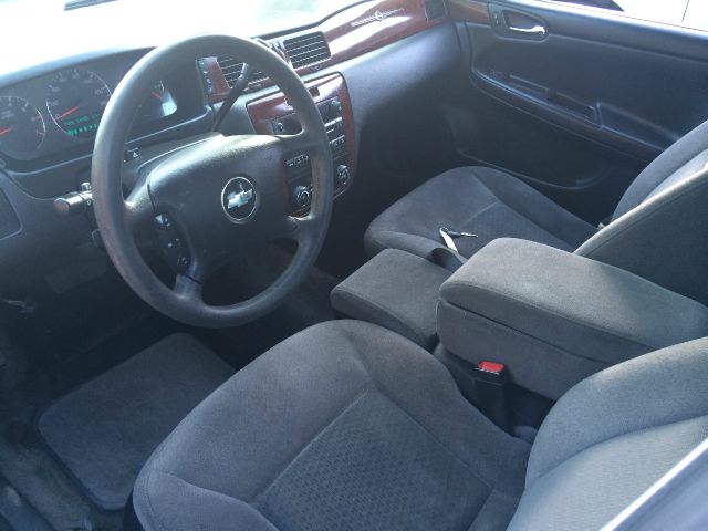 Chevrolet Impala Navigation RR DVD Sedan