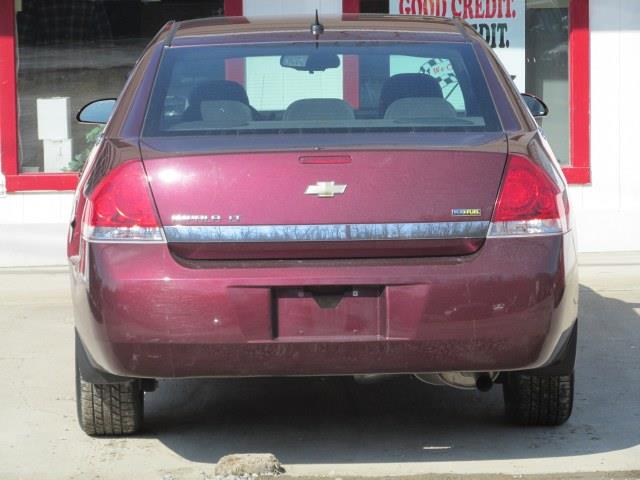 Chevrolet Impala ESV Platinum Edition Sedan