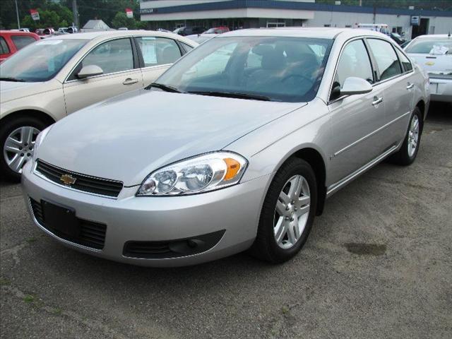 Chevrolet Impala SLE SLT WT Sedan