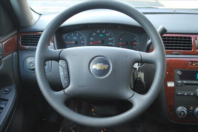 Chevrolet Impala Touring W/nav.sys Sedan