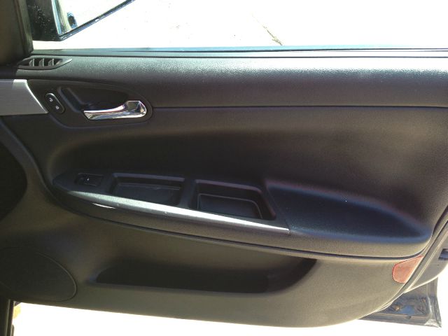 Chevrolet Impala 2008 photo 12