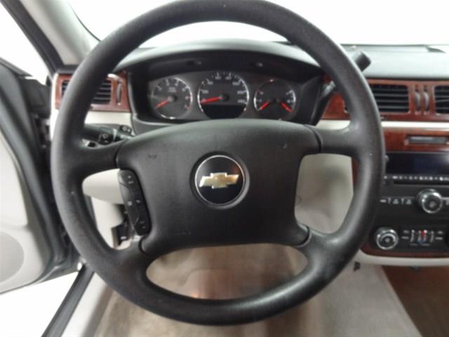 Chevrolet Impala 2008 photo 8