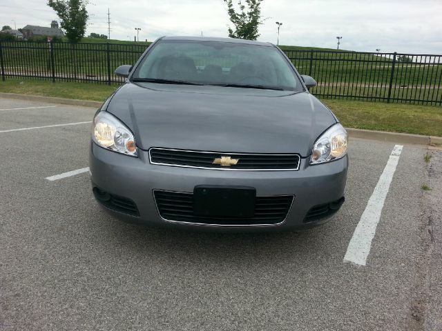 Chevrolet Impala 2008 photo 2