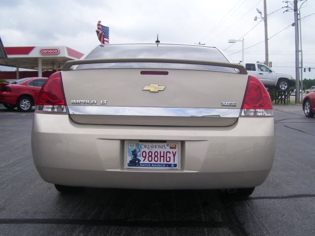 Chevrolet Impala 2008 photo 16