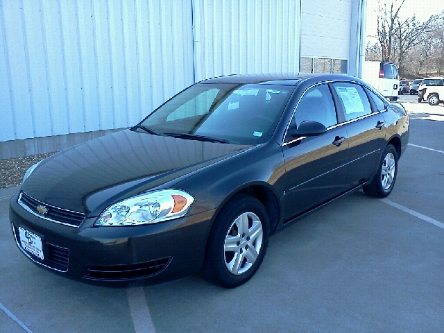 Chevrolet Impala 2008 photo 2