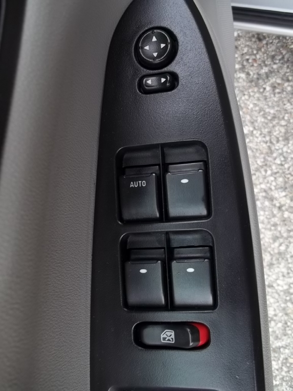 Chevrolet Impala 2008 photo 4