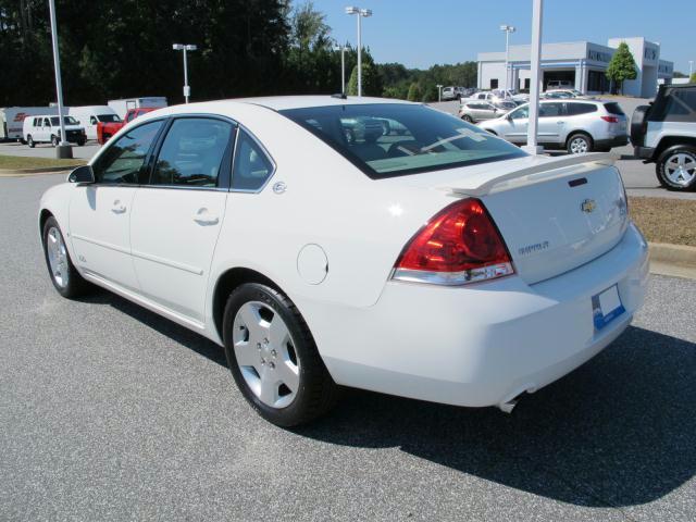 Chevrolet Impala 2008 photo 2