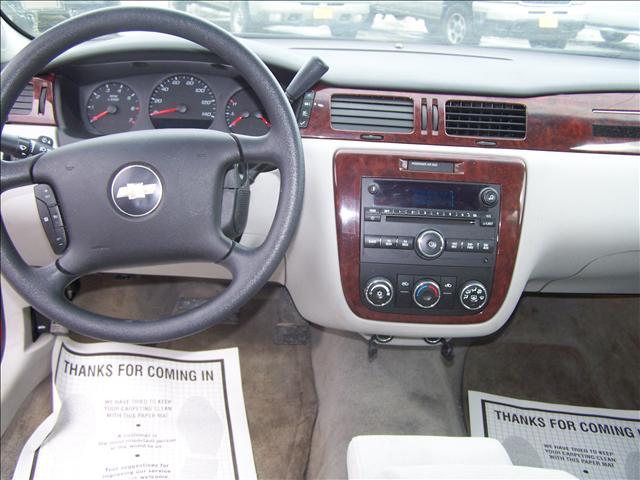 Chevrolet Impala 2008 photo 3
