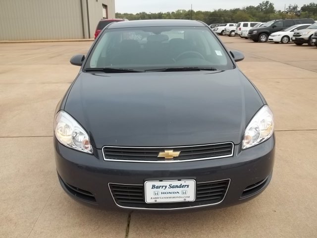 Chevrolet Impala 2008 photo 2